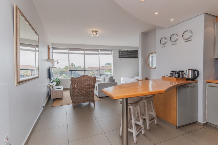 To Let 0 Bedroom Property for Rent in Green Point Western Cape